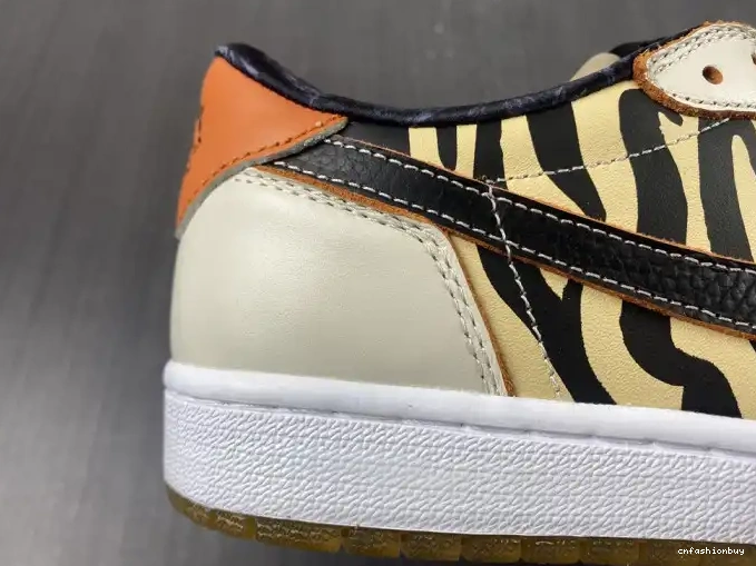 Jordan OG Year DH6932-100 Tiger Low 1 the Air of 0510